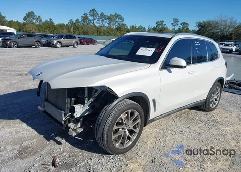 2020 BMW X5 Sdrive40I z USA, uszkodzony, nr VIN 5UXCR4C03L9B26327